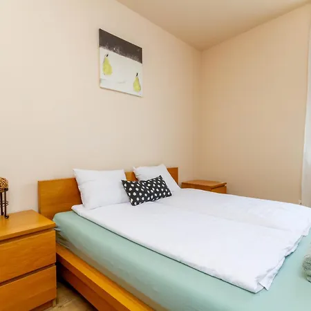 Modern Comfort In Jozsef Street By Nw Appartement *