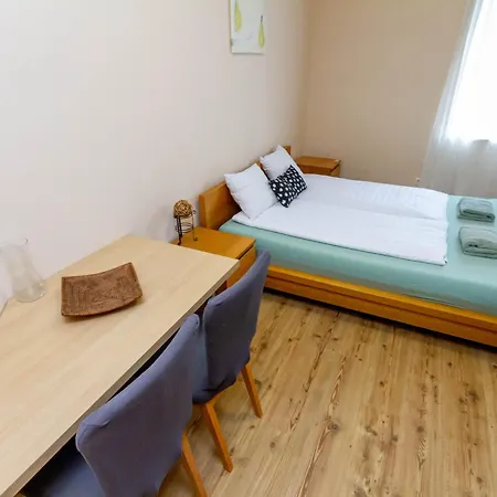 Modern Comfort In Jozsef Street By Nw Appartement